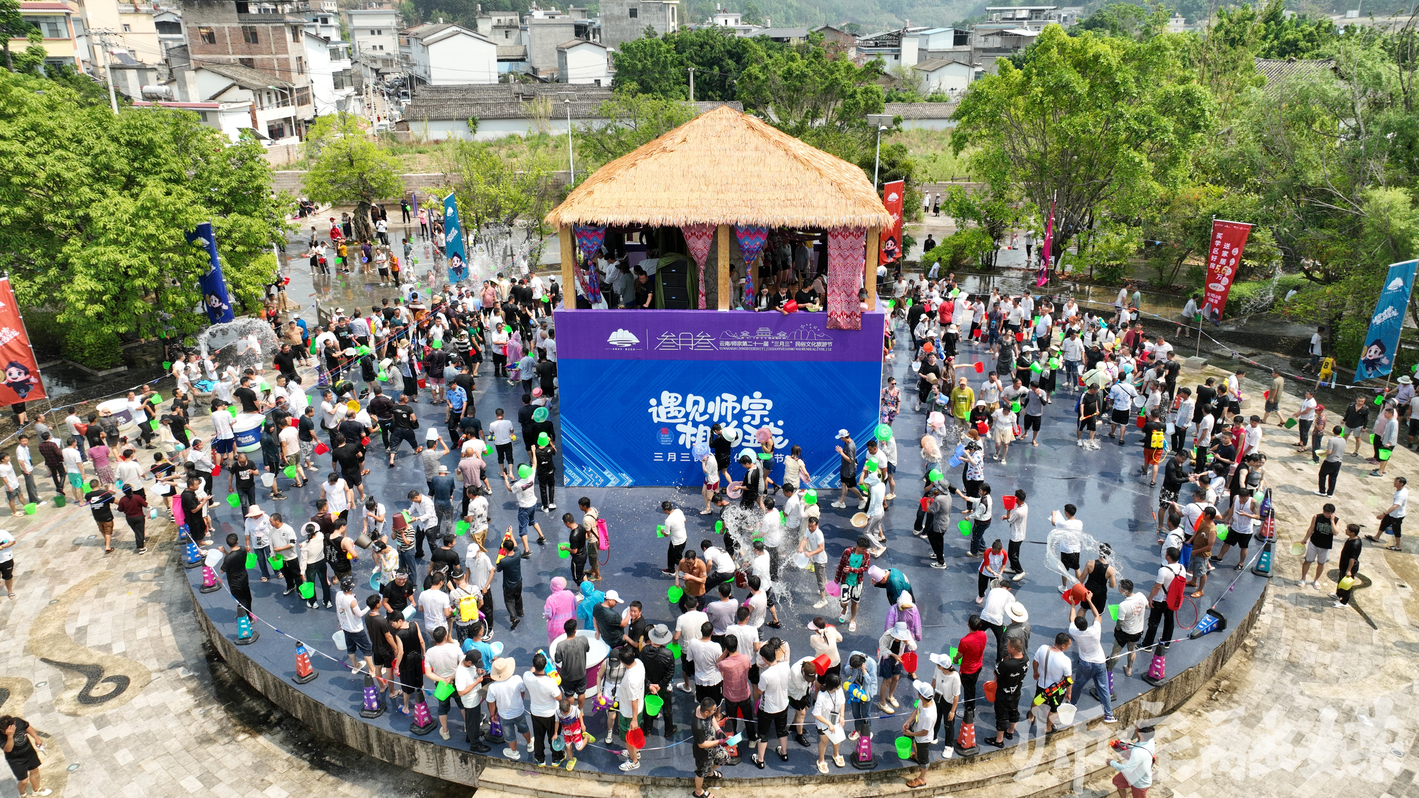 实现旅游收入4355万元师宗县三月三民俗文化旅游节点亮夏日经济